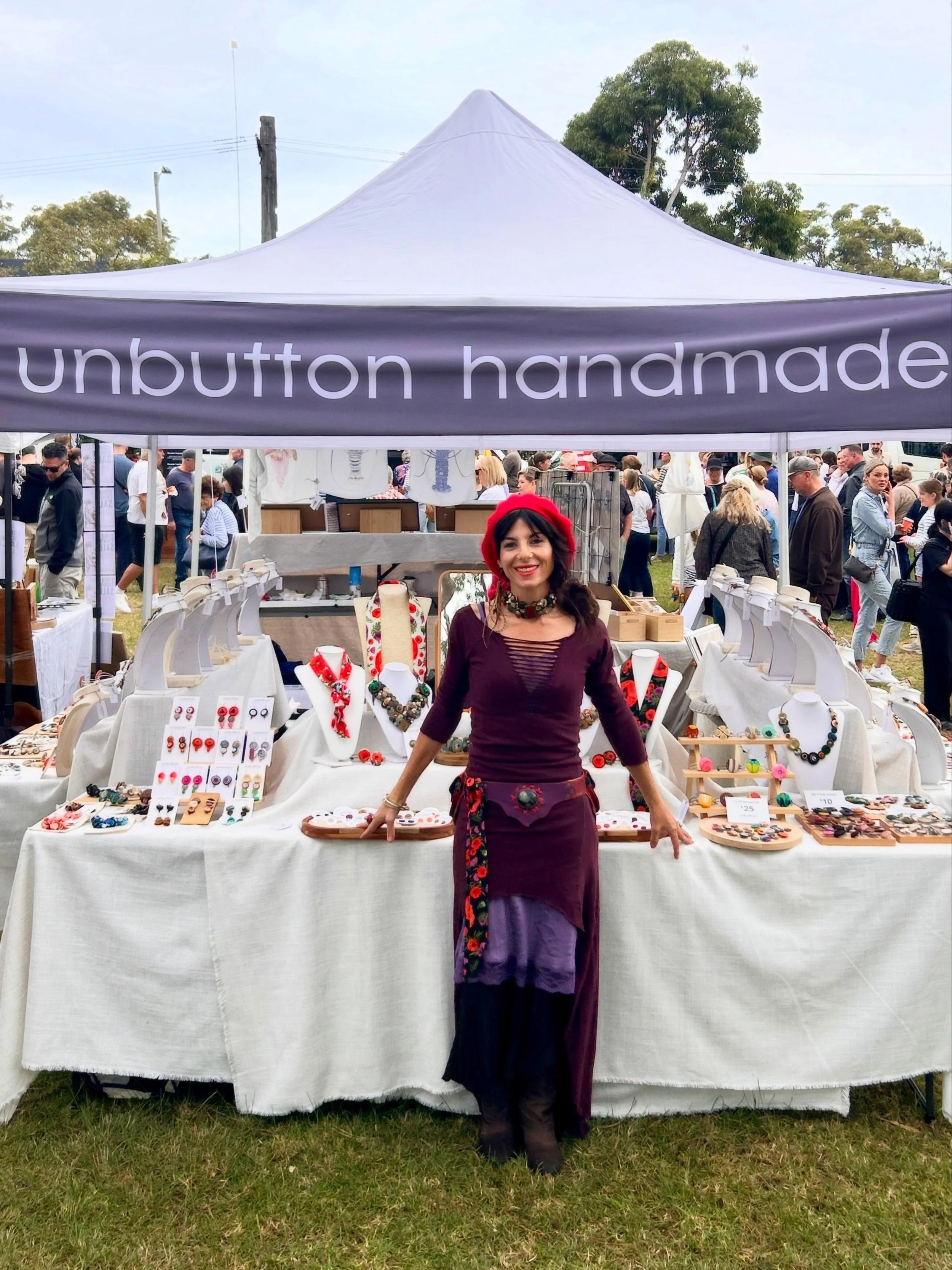 Merci beaucoup! 🇫🇷 
What a magnificent day, I spent it doing what I love, surrounded by what I love 🫶🏼
It was my first market at the La Belle Vie French Market, Taren Point Public School, and it couldn&rsquo;t have gone better 🌞 
The weather was