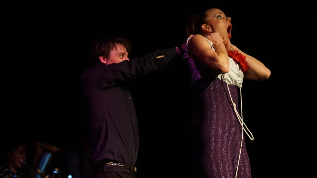 Circus Screams - Highwire Hanging