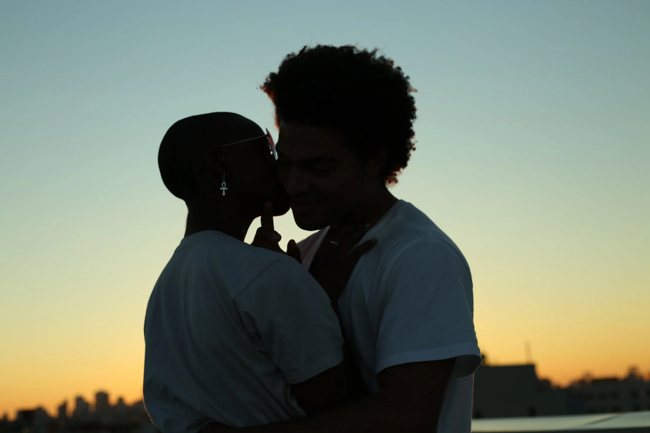 NONMONOGAMOUS INTIMATE RELATIONSHIPS