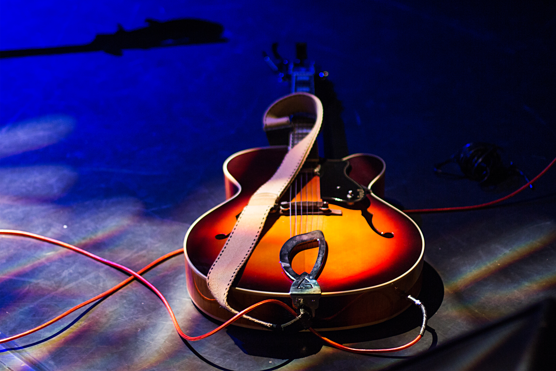 La guitare de Klô Pelgag / Klô Pelgag's guitar / Maison de la culture Ahuntsic-Cartierville / Ahuntsic / 2015