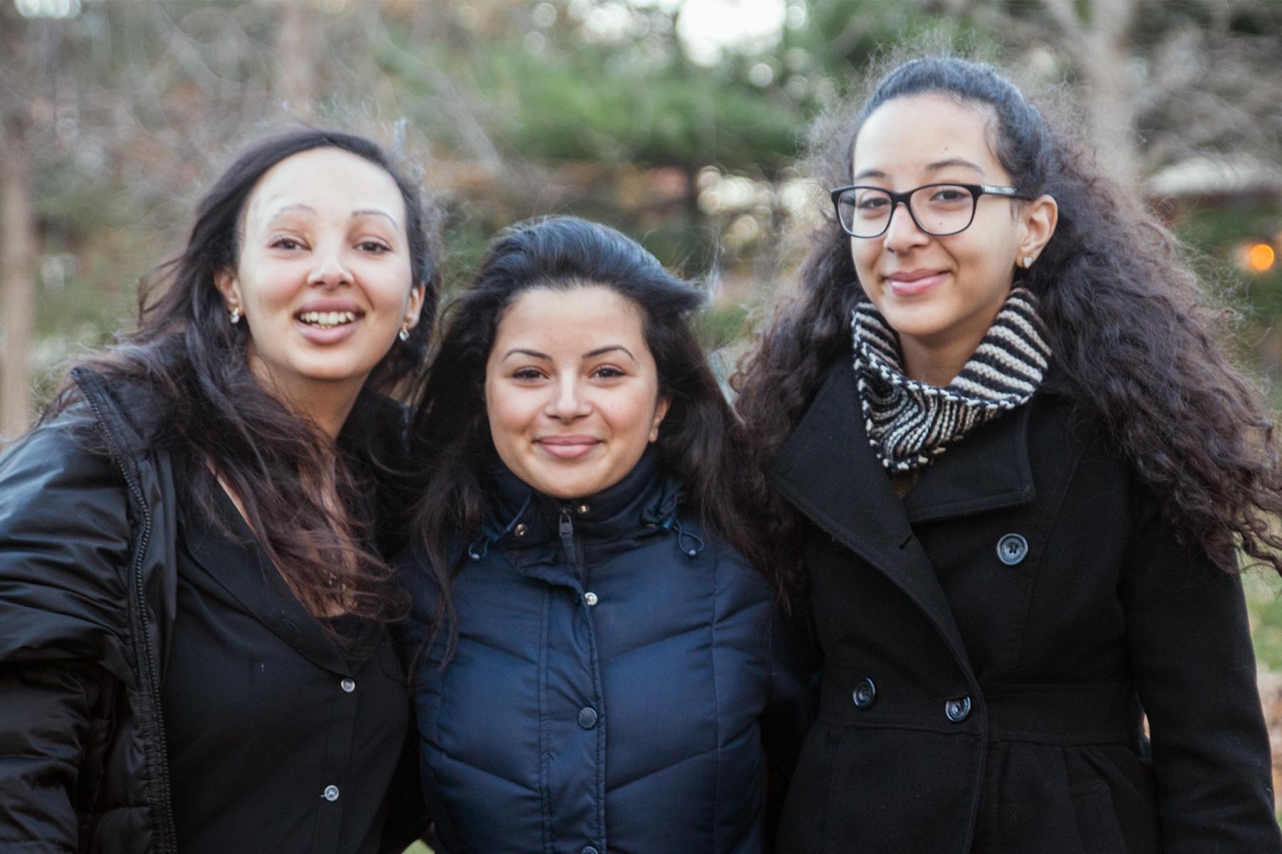 Noure, Yasmine & Hiba C. / Parc Ahuntsic / Nov. 2015