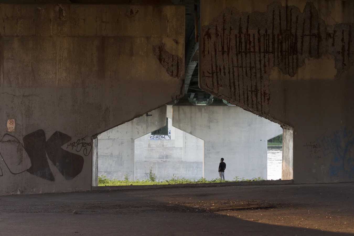 Seul sous le Pont Pie-IX