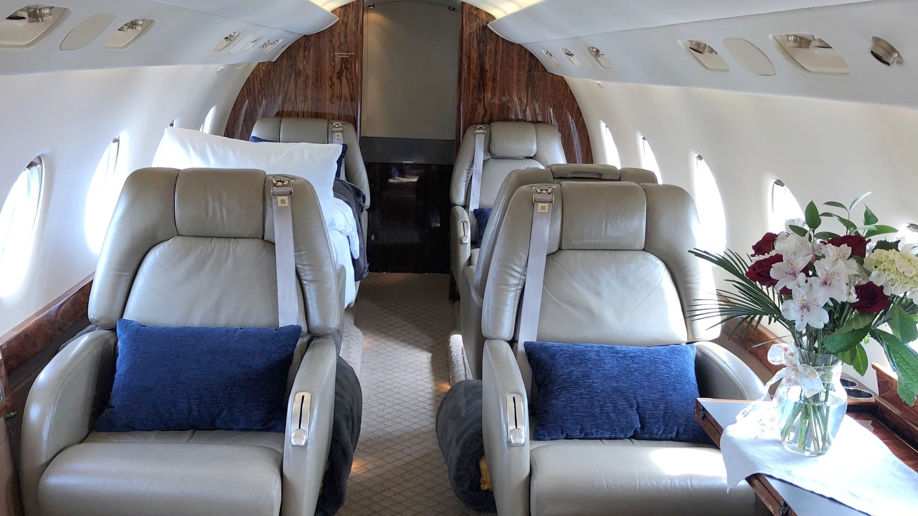 Air 7 G200 Interior.jpg