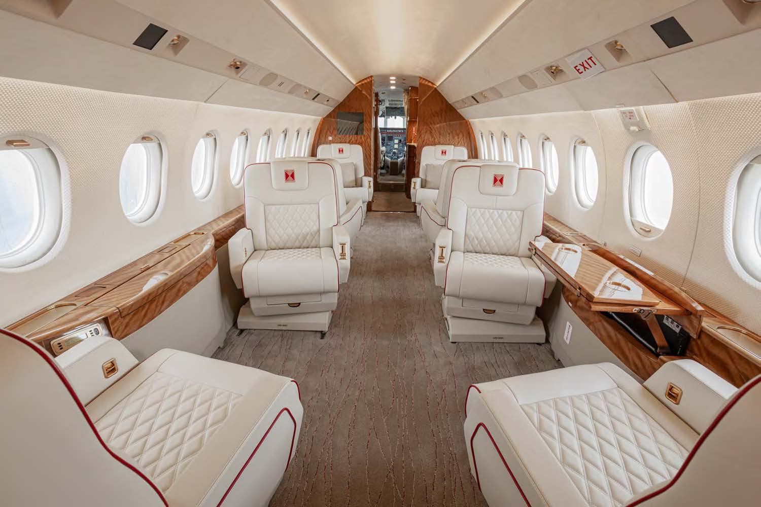 Falcon 2000 Sn 170 exterior and interior photos - compressed_Page_09.jpg