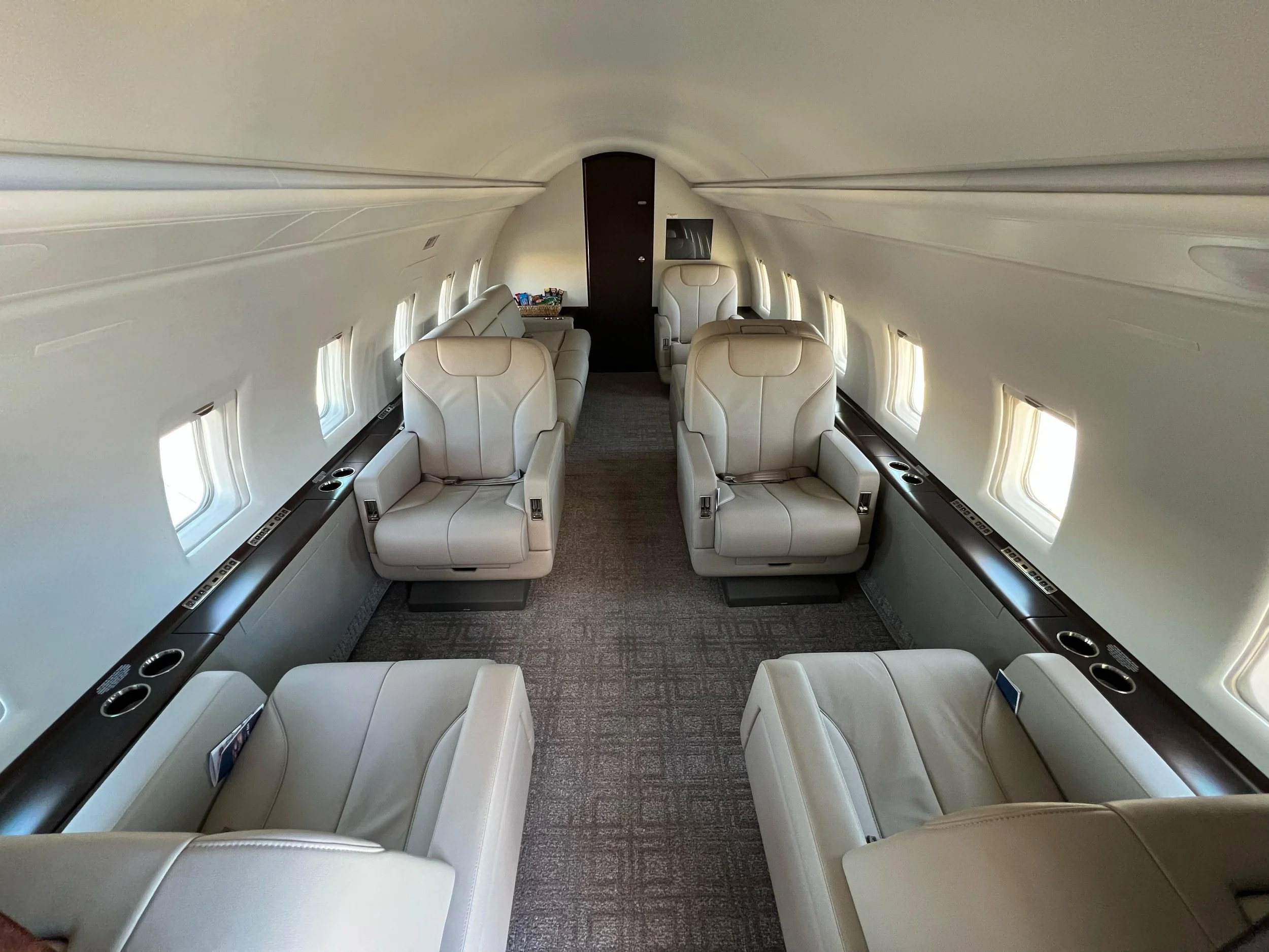 Challenger 604 Air 7 challenger-604-air-7