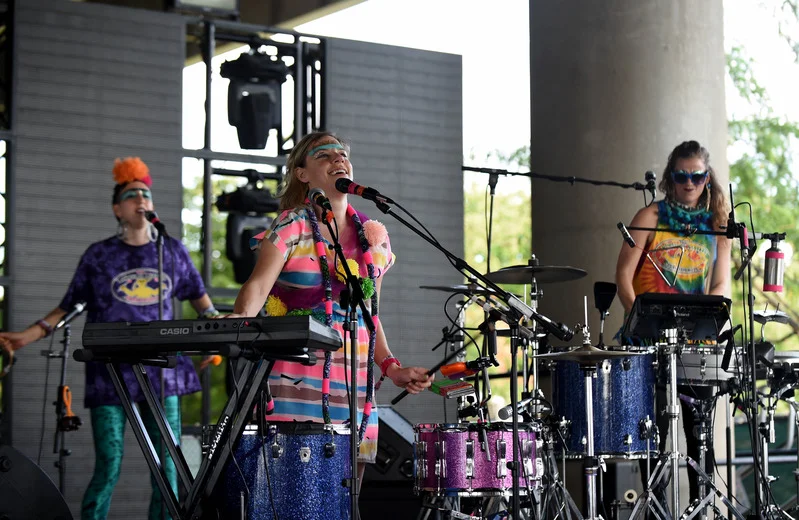 tUnE-yArDs at Forecastle Festival 2014, photograph by Tyler Stewart