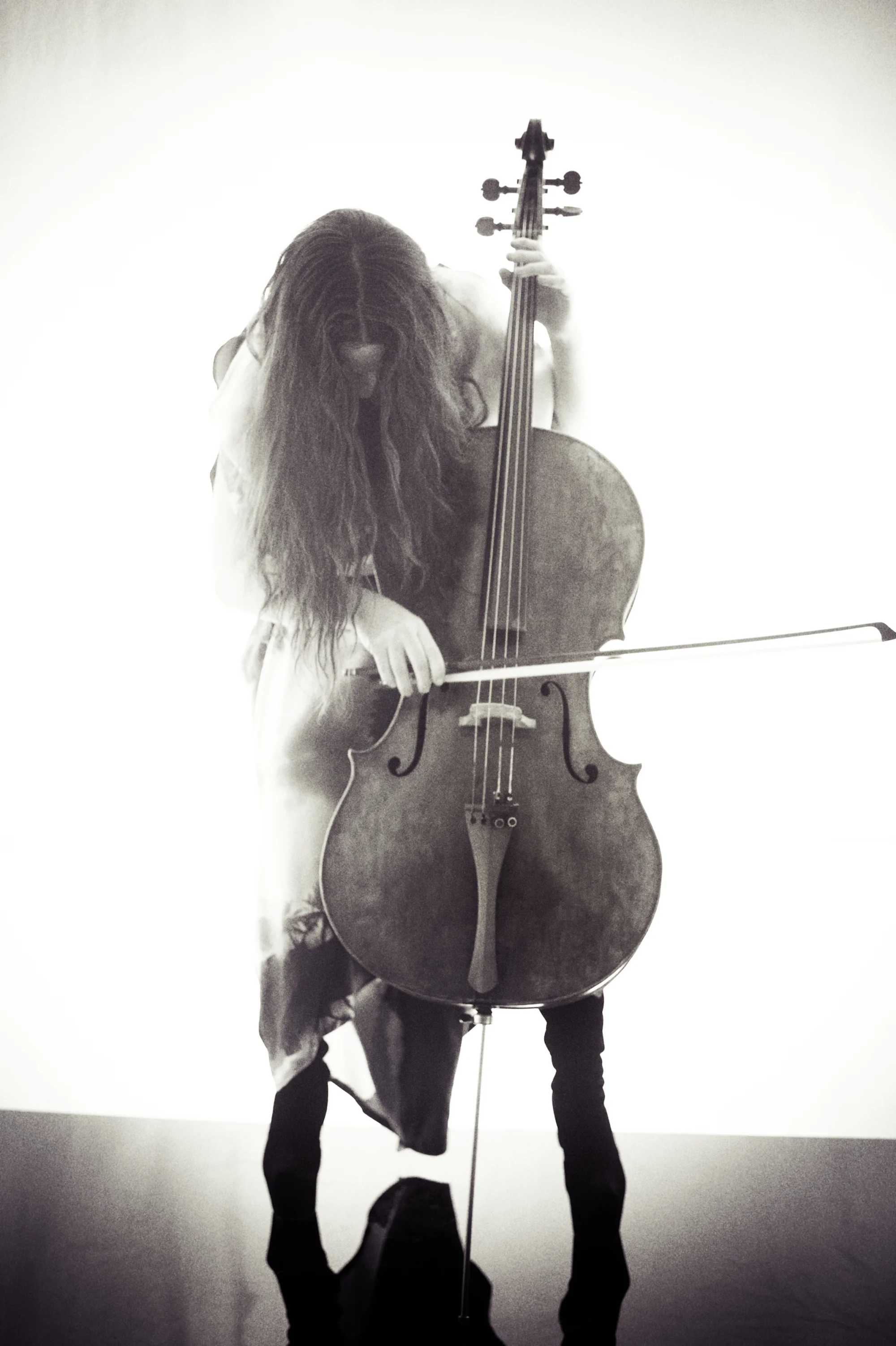 Maya Beiser, photograph by ioulex