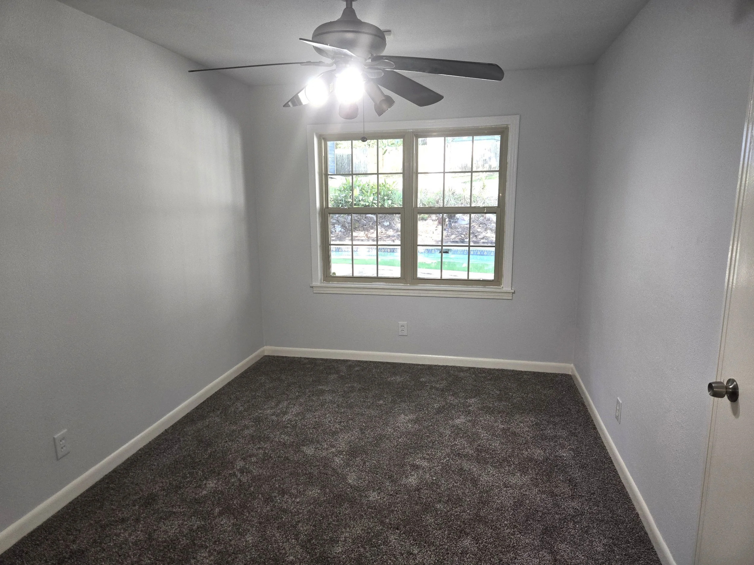 bedroom.jpg