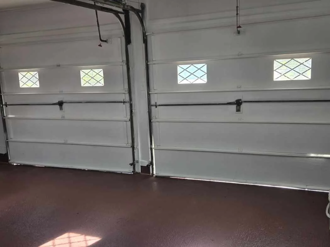 garage doors.JPEG