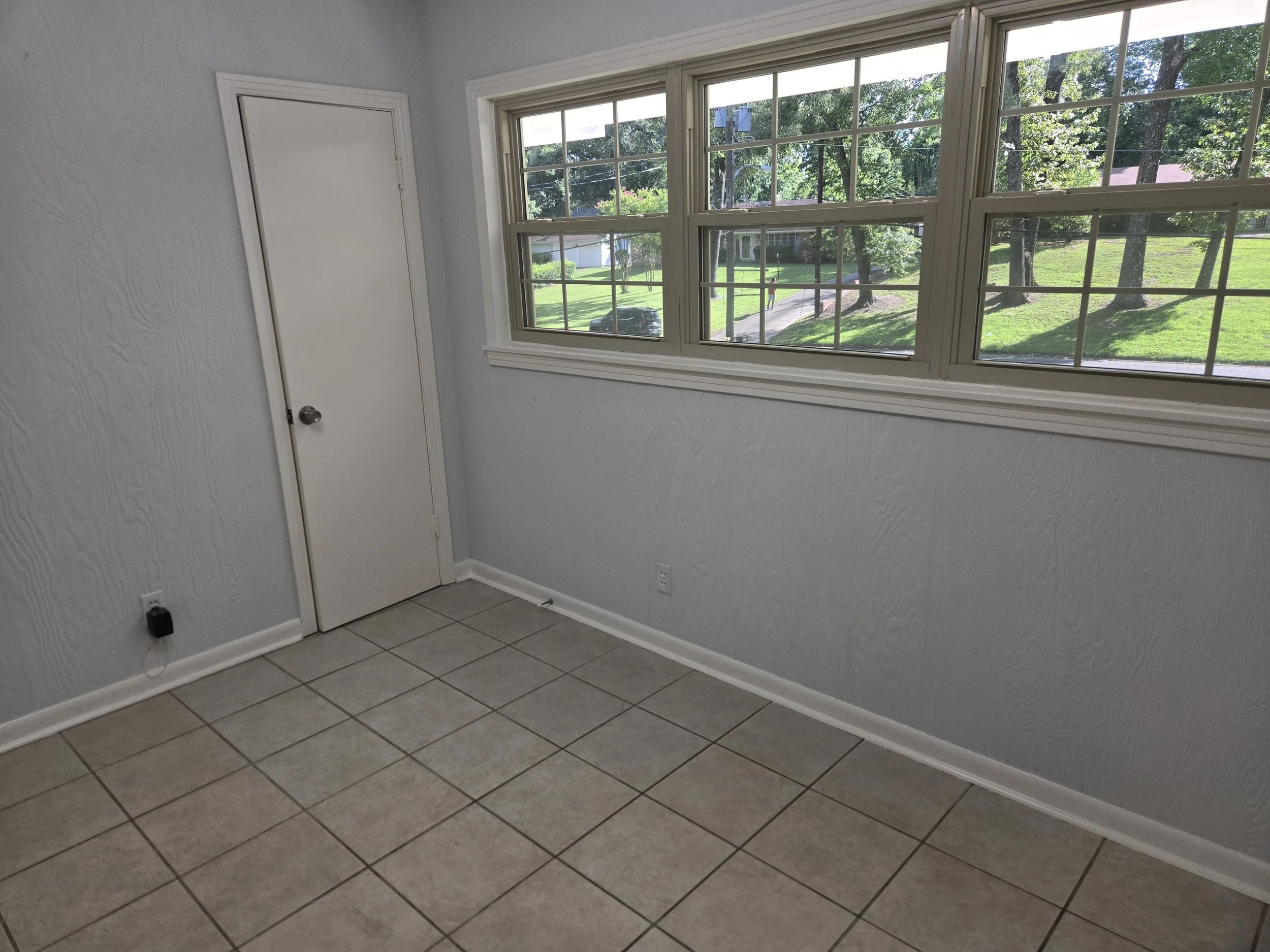 bedroom 3.jpg
