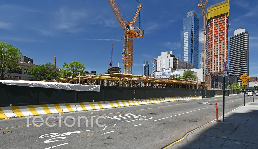 Looking northwest from Ashland Place