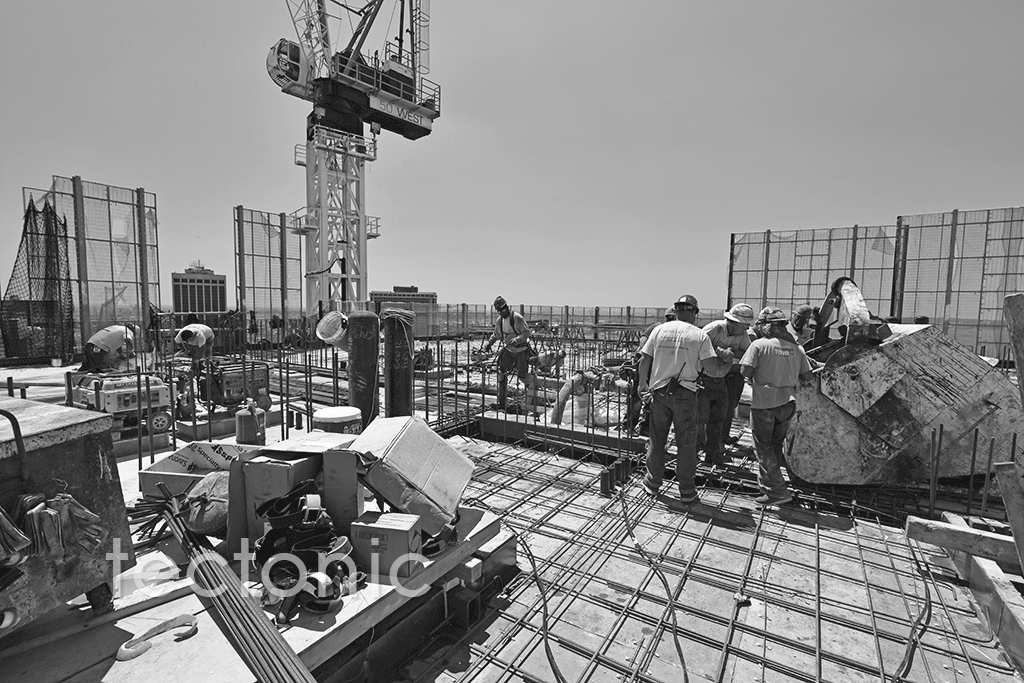 50th floor deck with the tower crane in the background