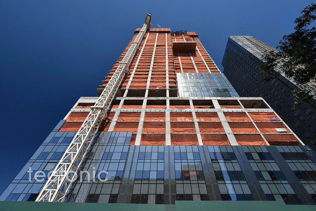 Looking up from 10th Avenue