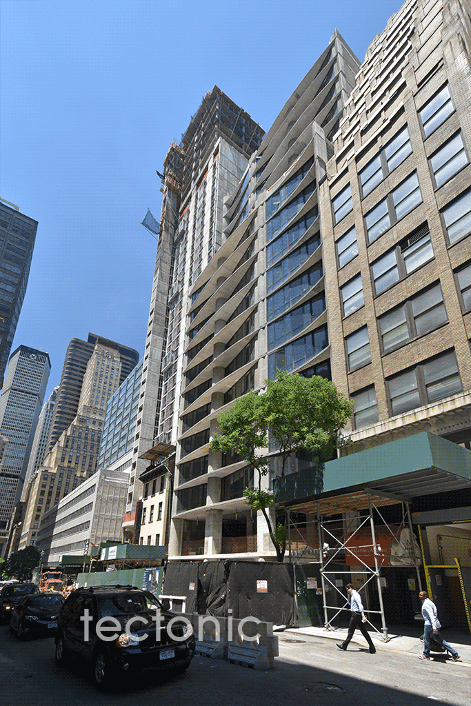 Looking westward along East 44th Street