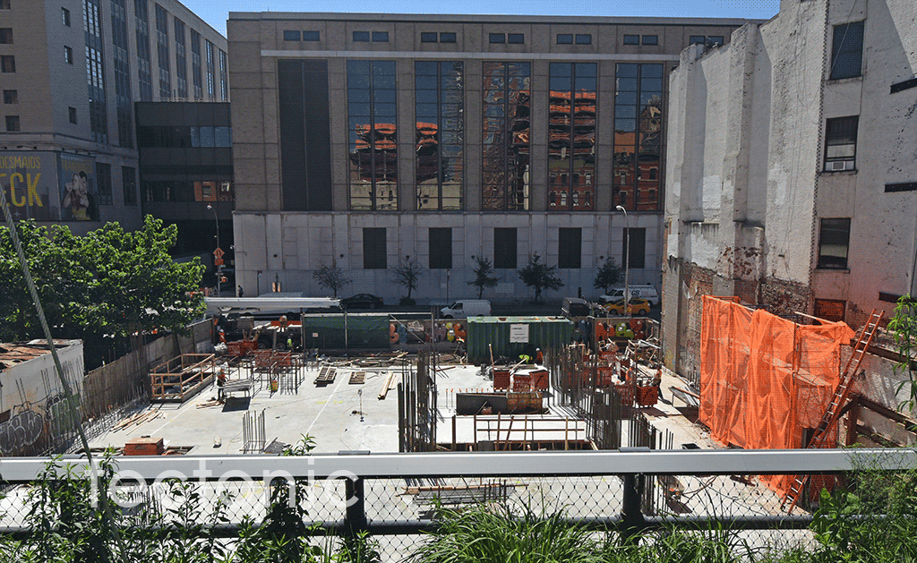 West 29th & 10th Avenue section