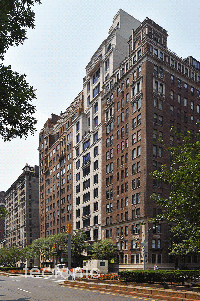 Westward view along Park Avenue