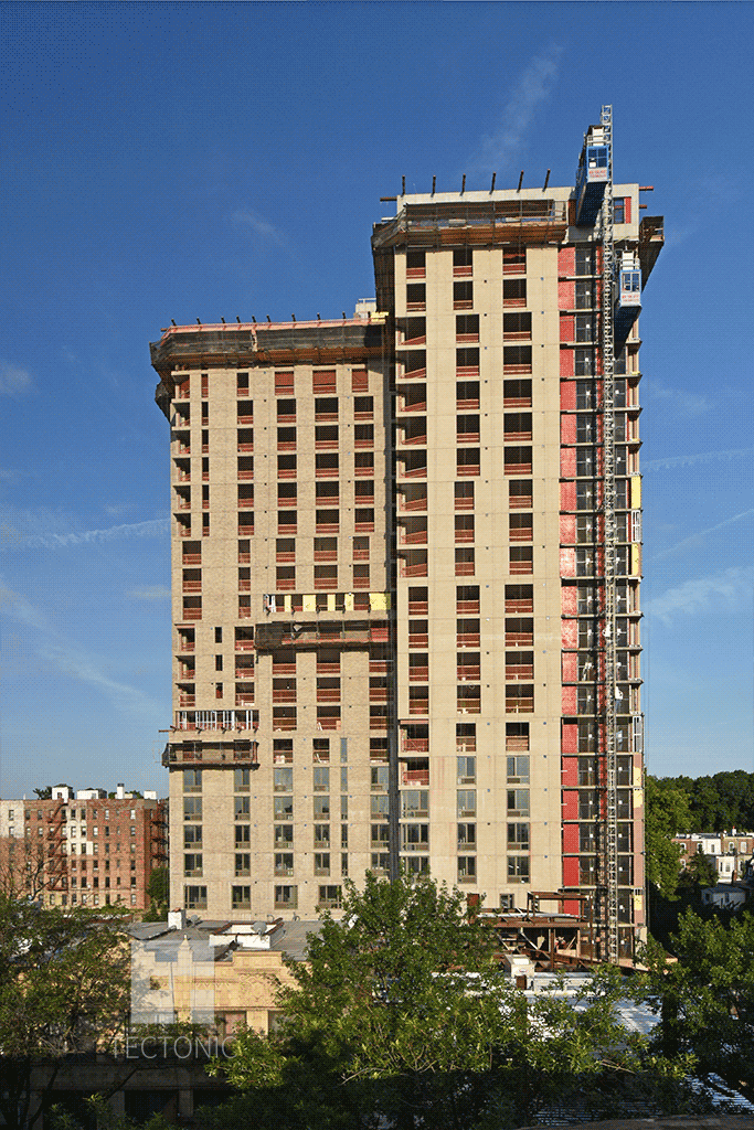 Eastern face over Flatbush Avenue