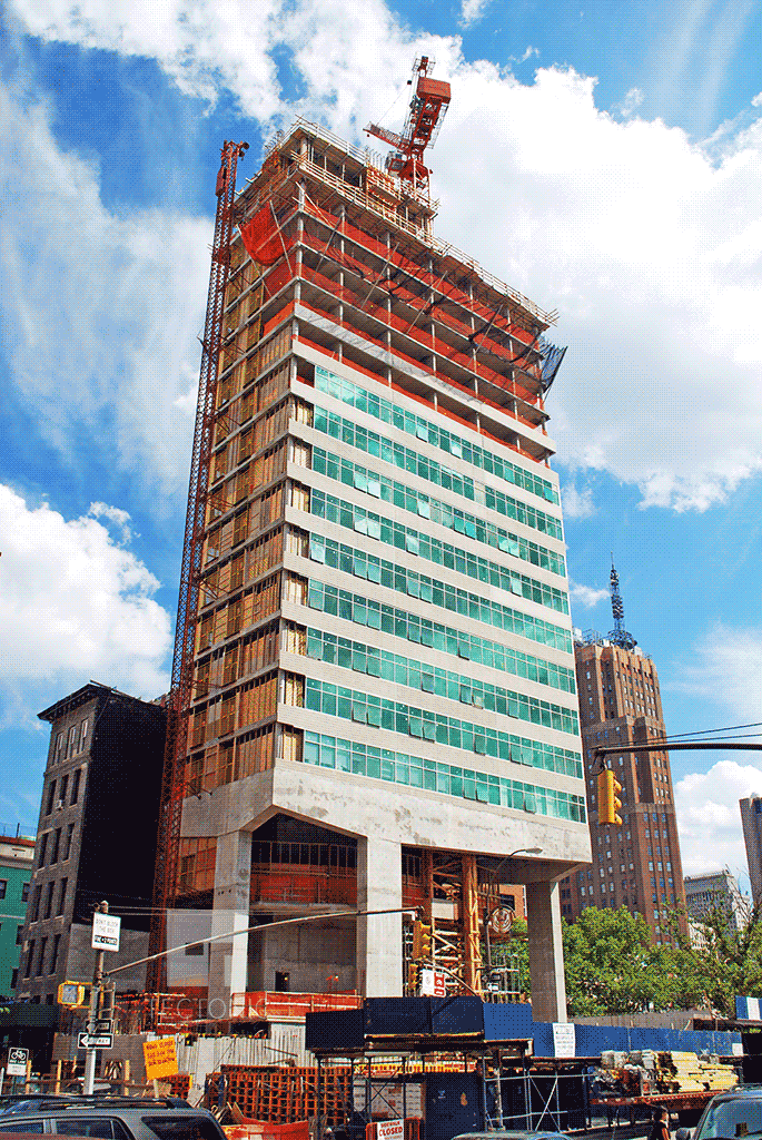 Looking up from 6th Avenue