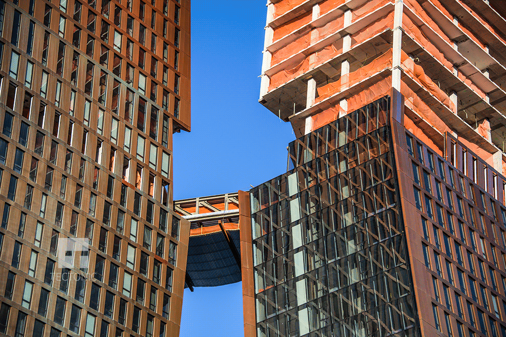 Close up of the skybridge level