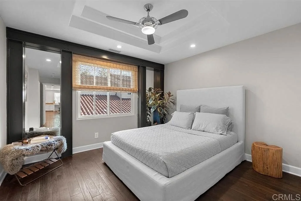 guest room.jpg