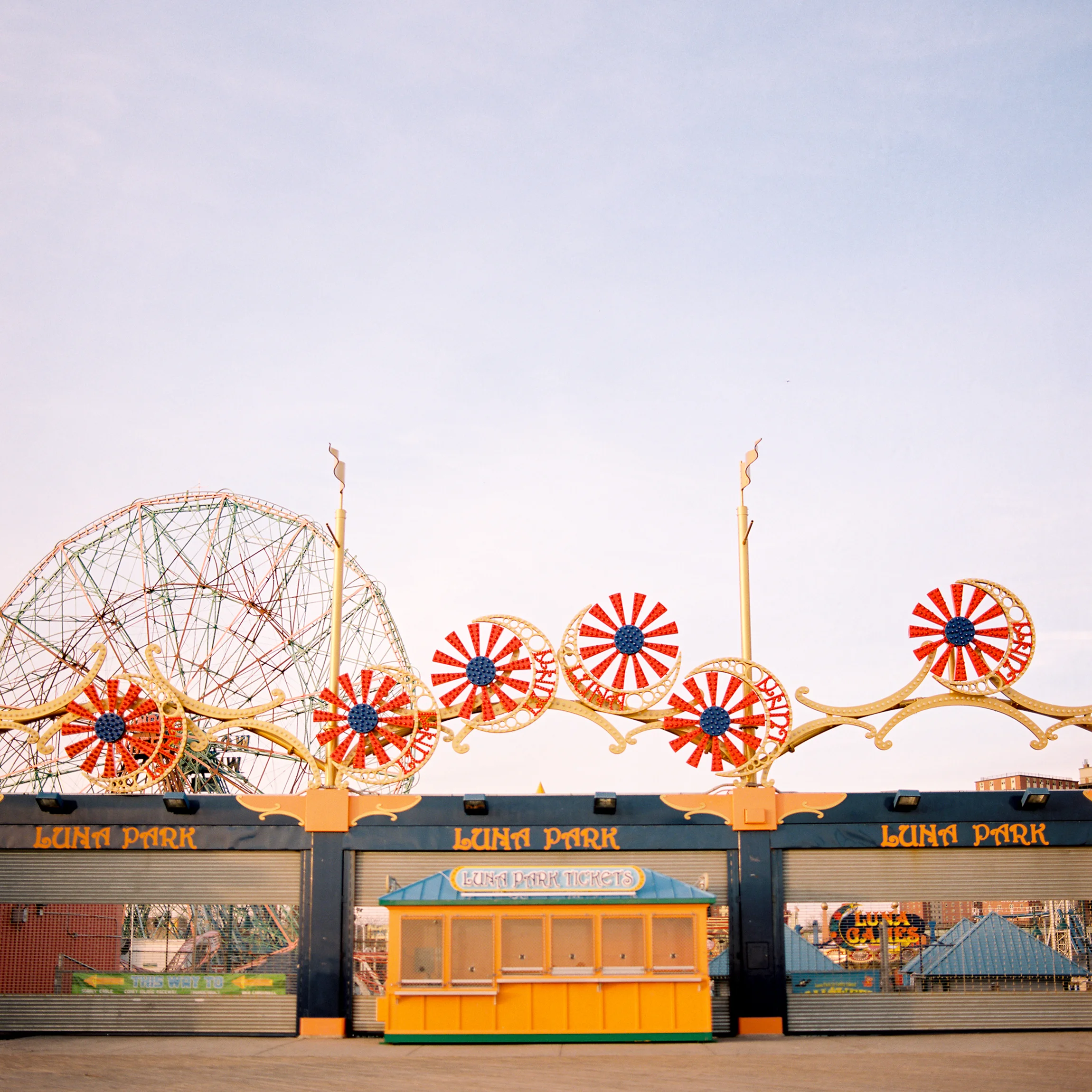 Siousca Photography-Portrait Photographer-NYC-travel photographer-coney island-003.jpg