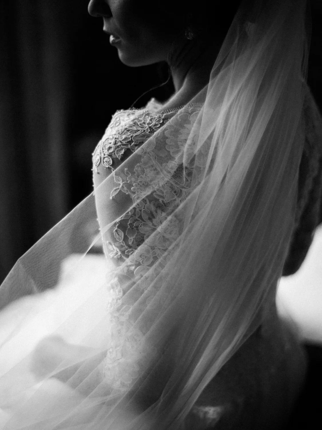 Maine Wedding Photographer based in Owls Head, serving all of Maine and greater New England.