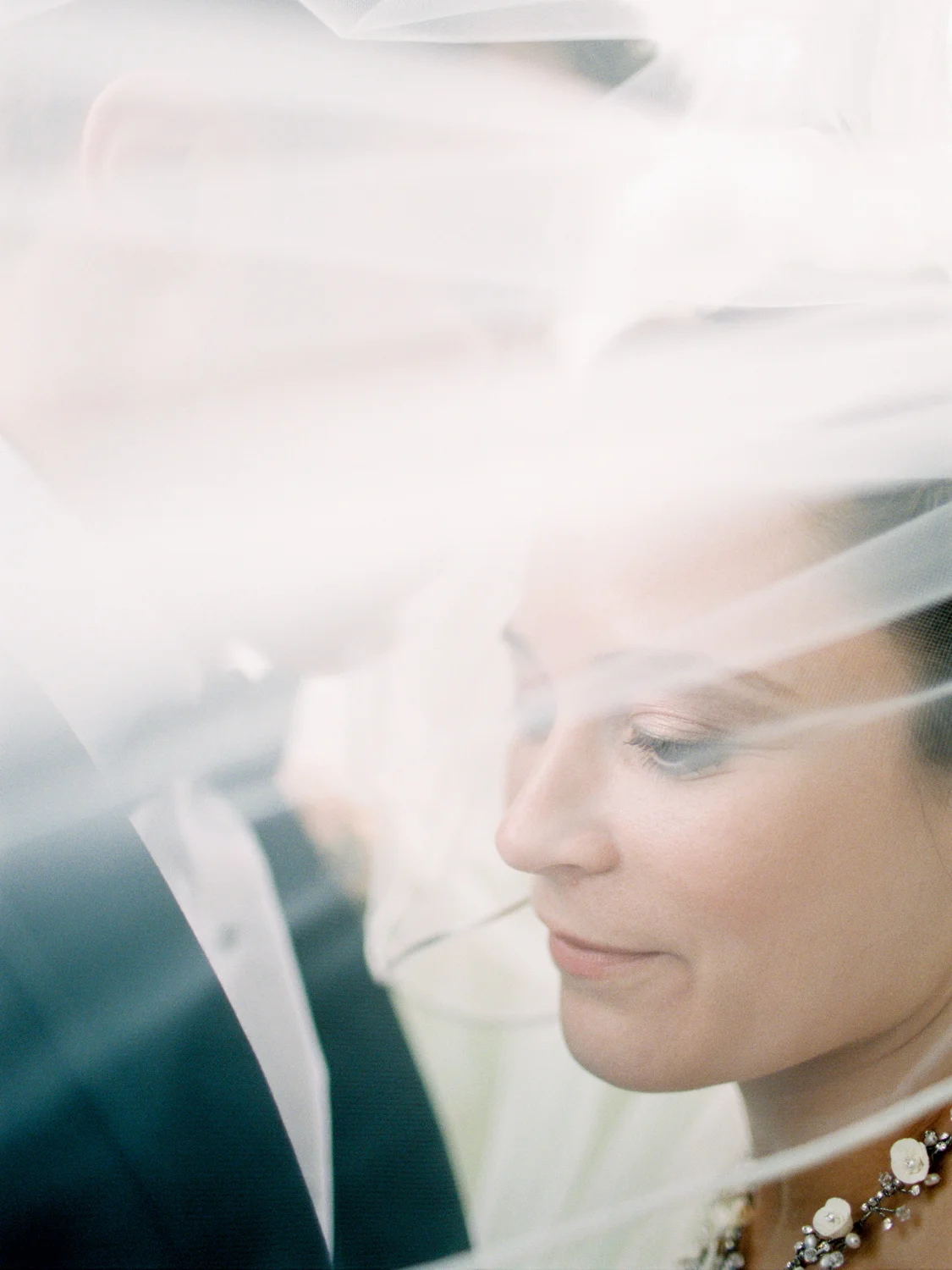 Maine Wedding Photographer based in Owls Head. Serving all of Maine and Greater New England. 