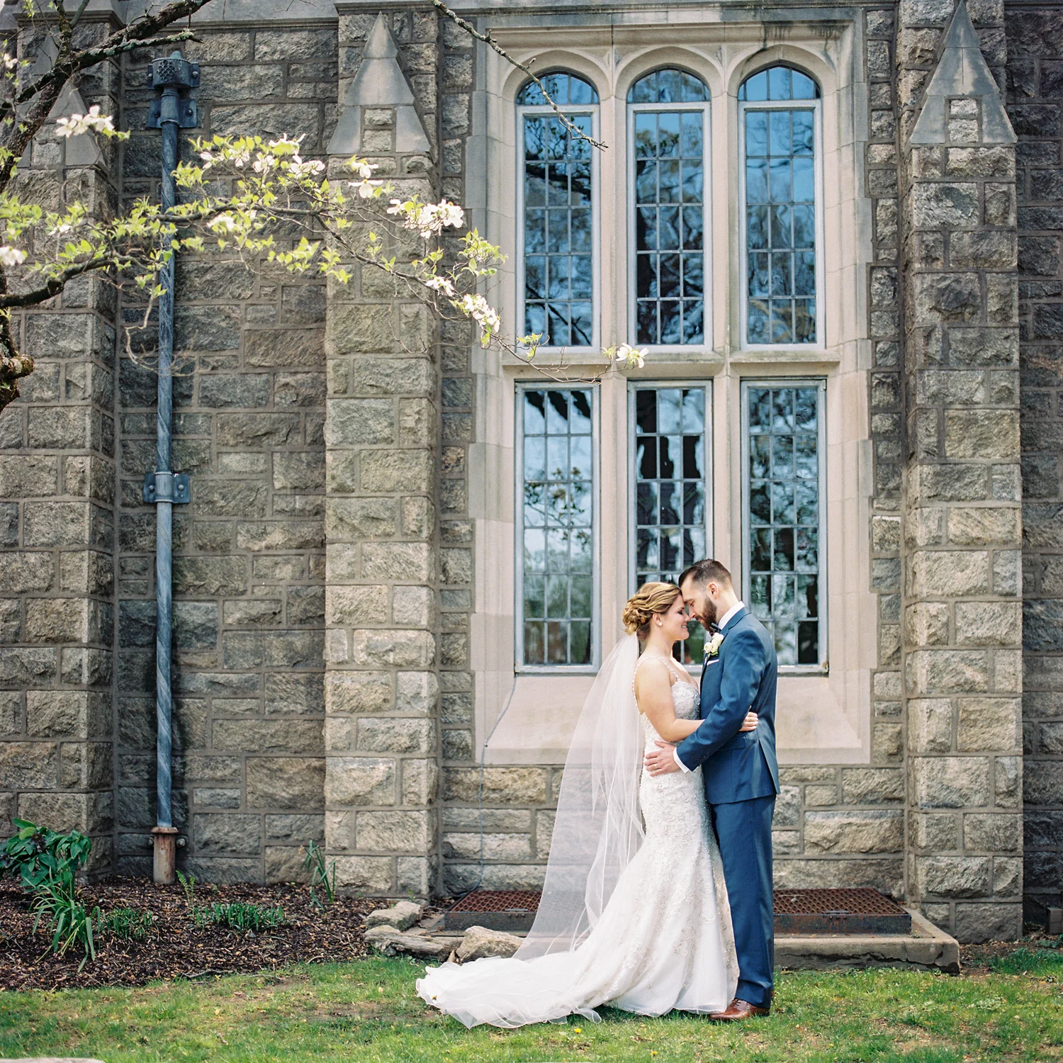 Siousca_Photography_Philadelphia_Wedding_Photographer_Valley_Forge_chapel_-002.jpg