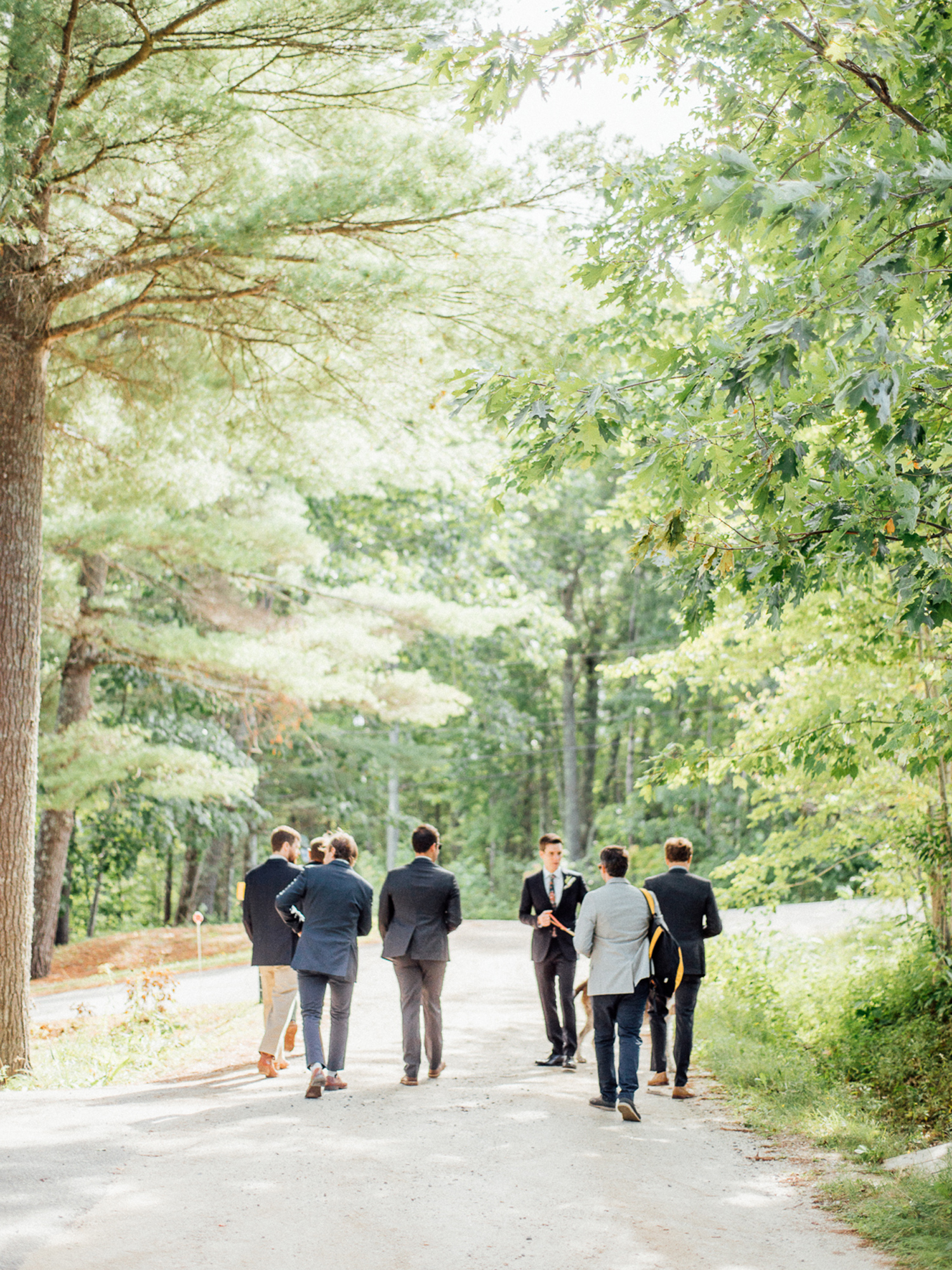 004-siousca-maineweddingphotographer-backyardwedding-mainewedding.jpg