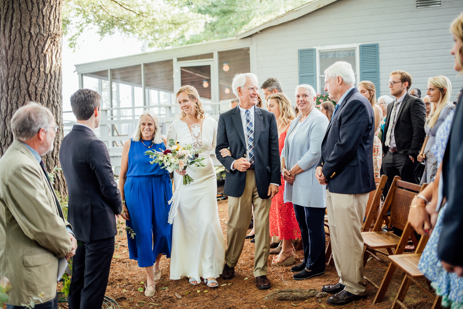 034-siousca-maineweddingphotographer-backyardwedding-mainewedding.jpg