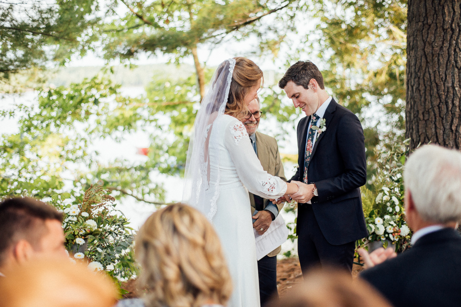 046-siousca-maineweddingphotographer-backyardwedding-mainewedding.jpg