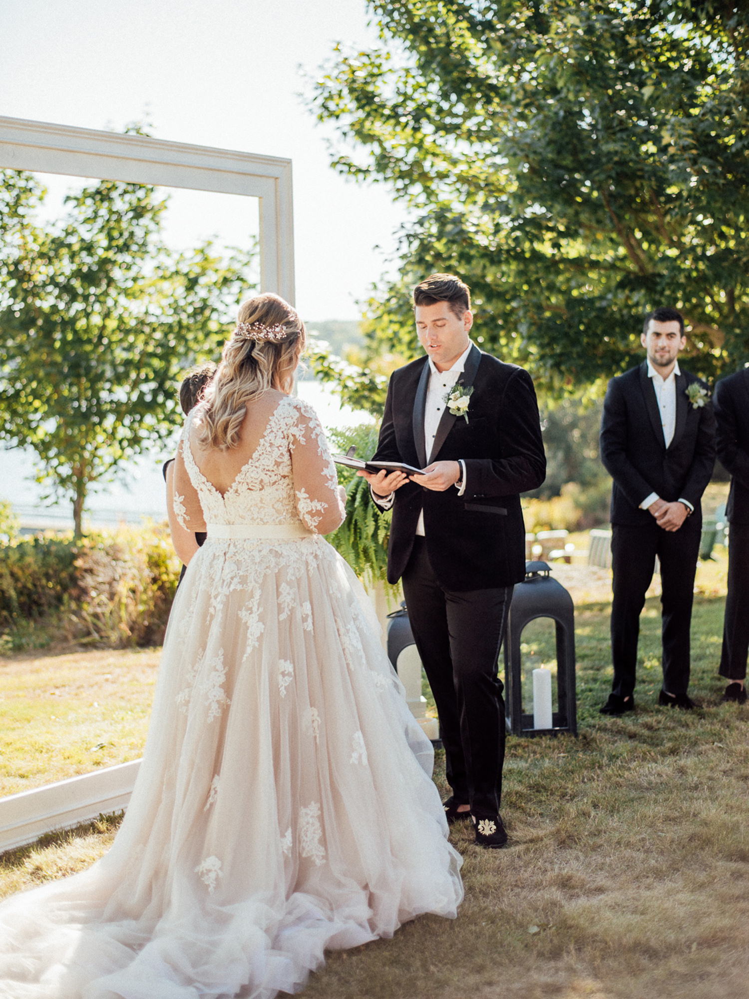 014-siousca-maineweddingphotographer-backyardwedding-mainewedding.jpg