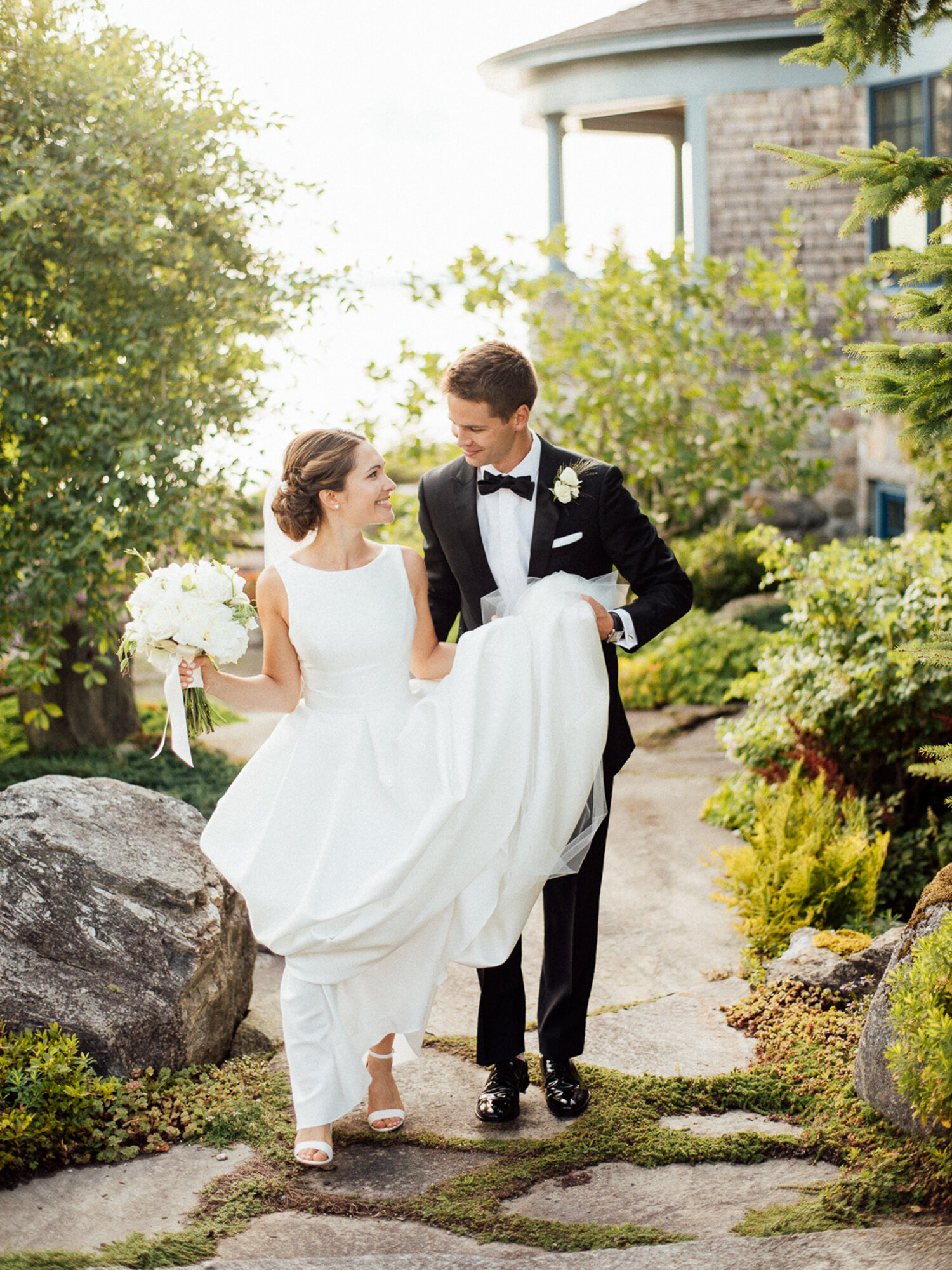 037-siousca_castine_maine_wedding_photographer_dave_waddell_.jpg