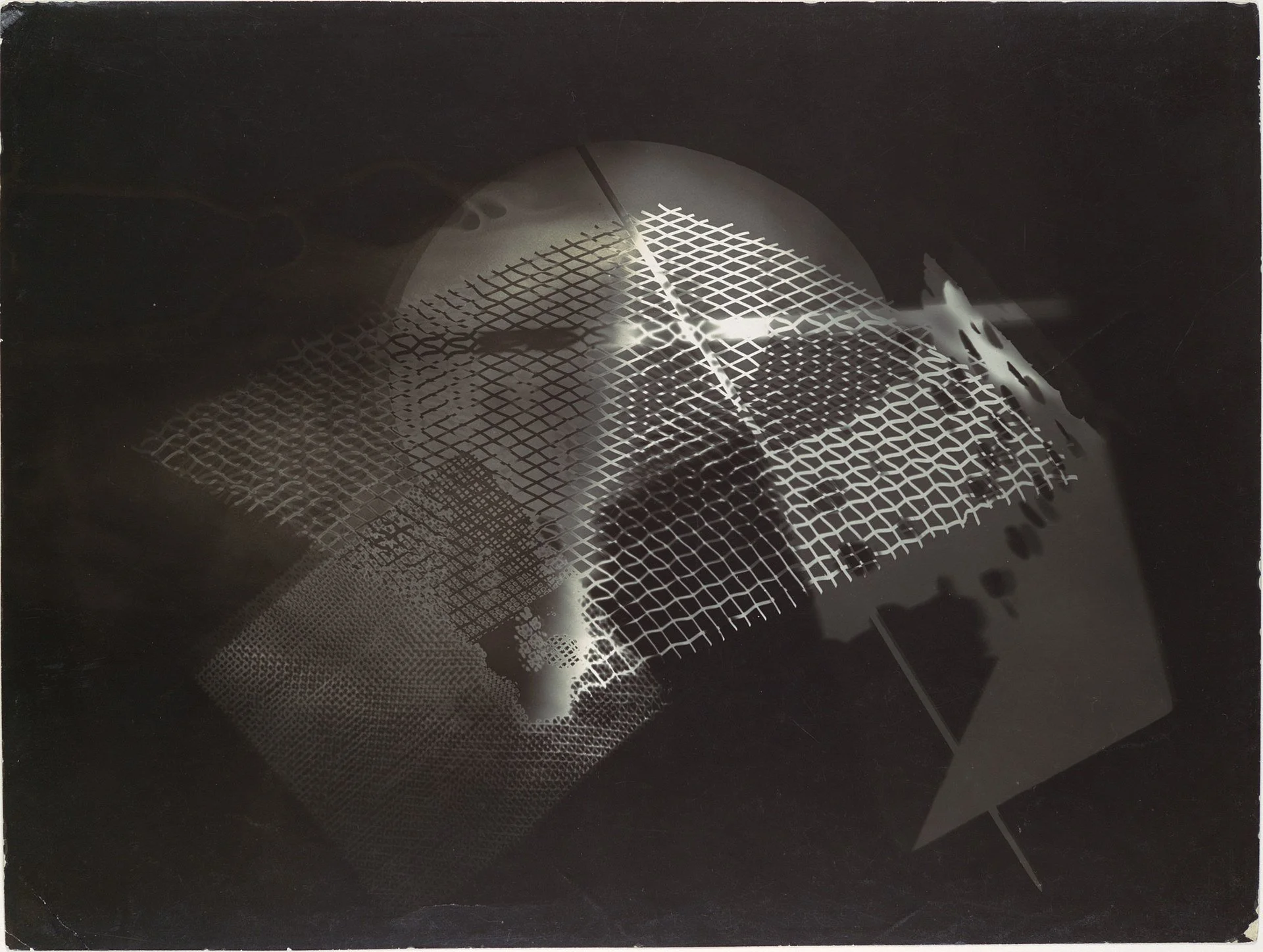 László Moholy-Nagy photogram, 1922, light on photosensitive paper