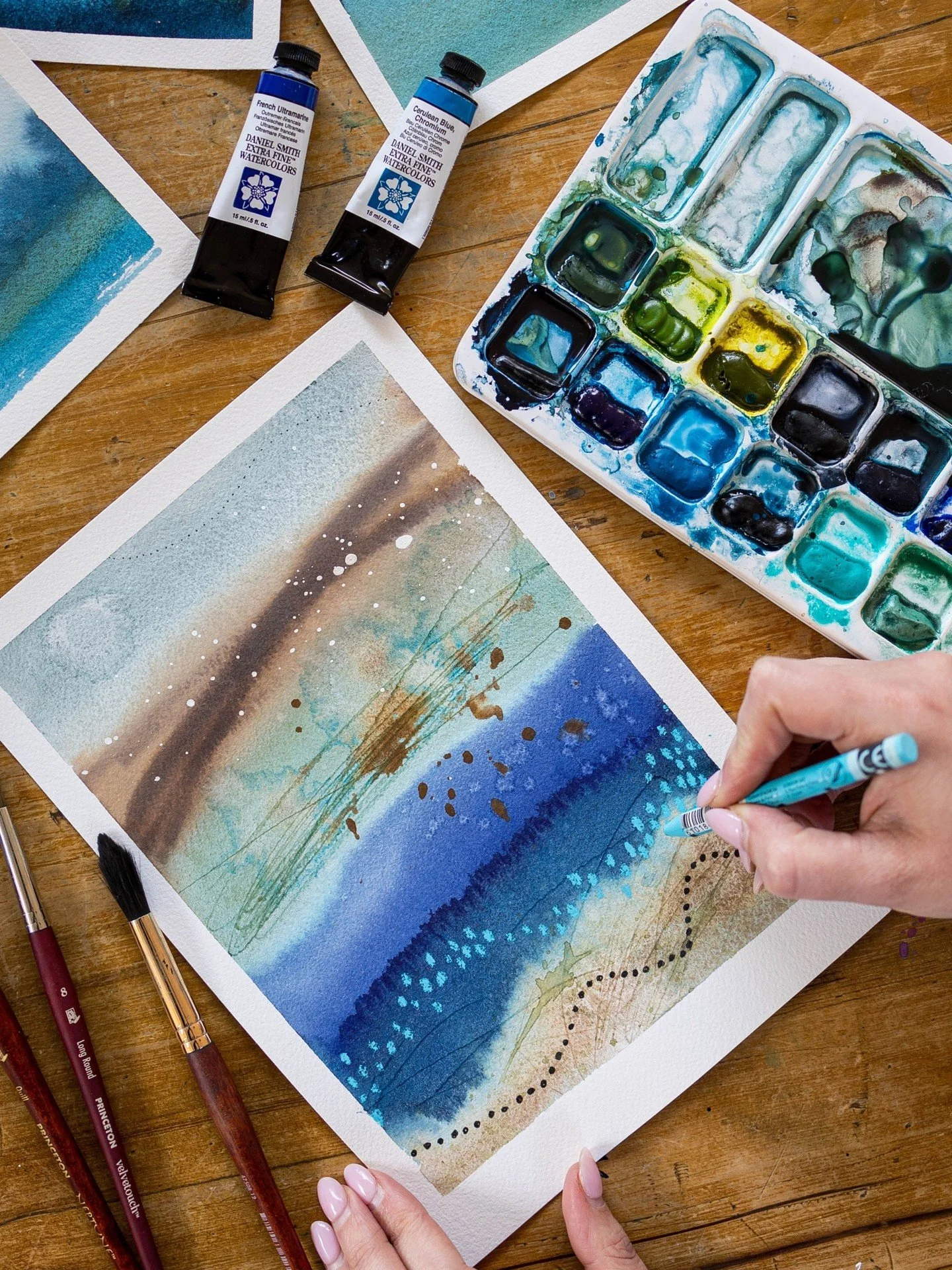 Last chance for early bird pricing 🎨 Painted Horizons starts today! I&rsquo;ll be opening the classroom soon so you can dive straight in and enjoy these lessons.

The HORIZONS coupon code (20% off) will expire when the last time zone reaches the end