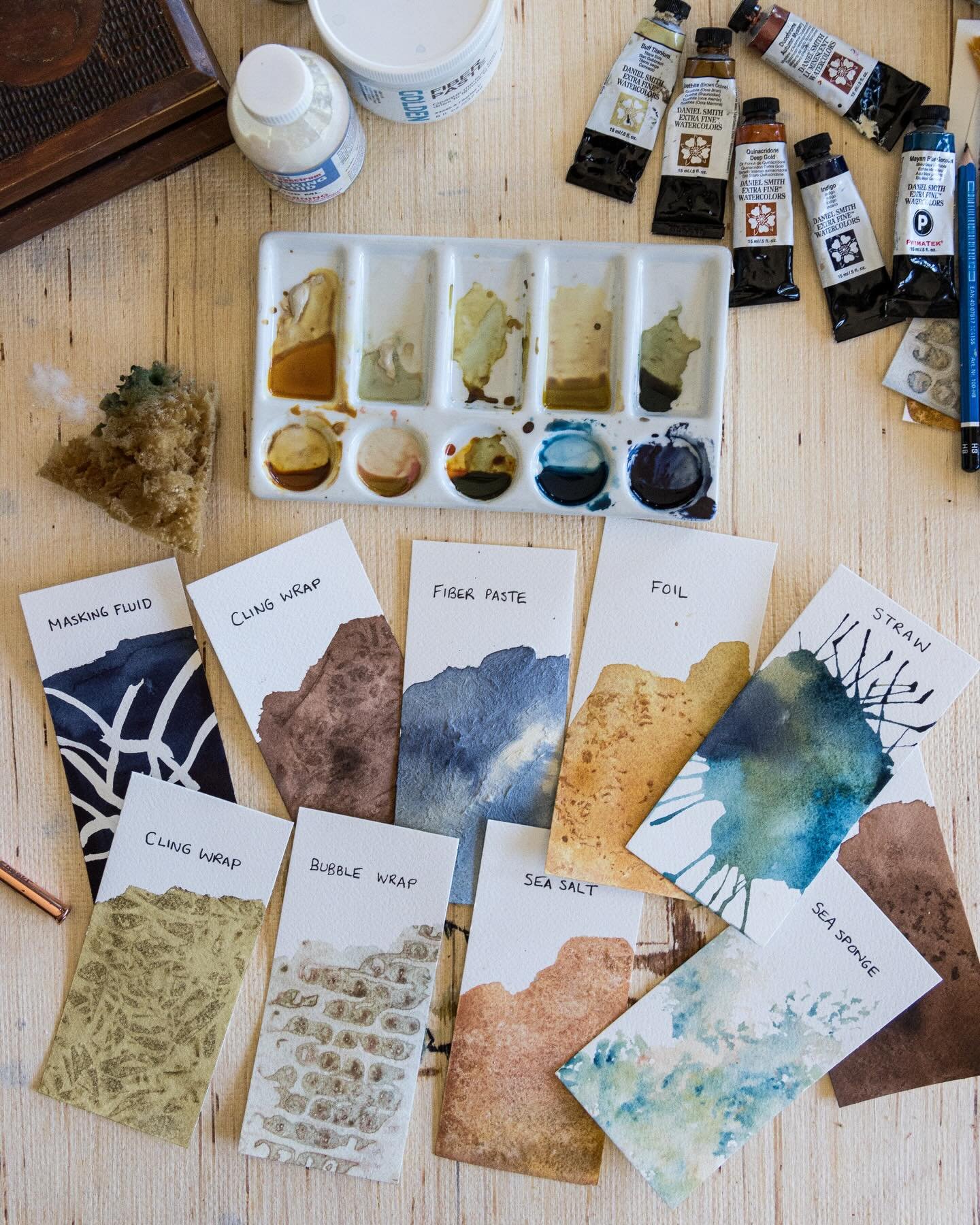 Low-pressure ideas to get you creating ✨
⠀⠀⠀⠀⠀⠀⠀⠀⠀
Here are a few of my favourite creative exercises, perfect for days when starting feels a little harder and you need a gentle way in.
⠀⠀⠀⠀⠀⠀⠀⠀⠀
&bull; Create colour or texture swatch cards
&bull; Doo