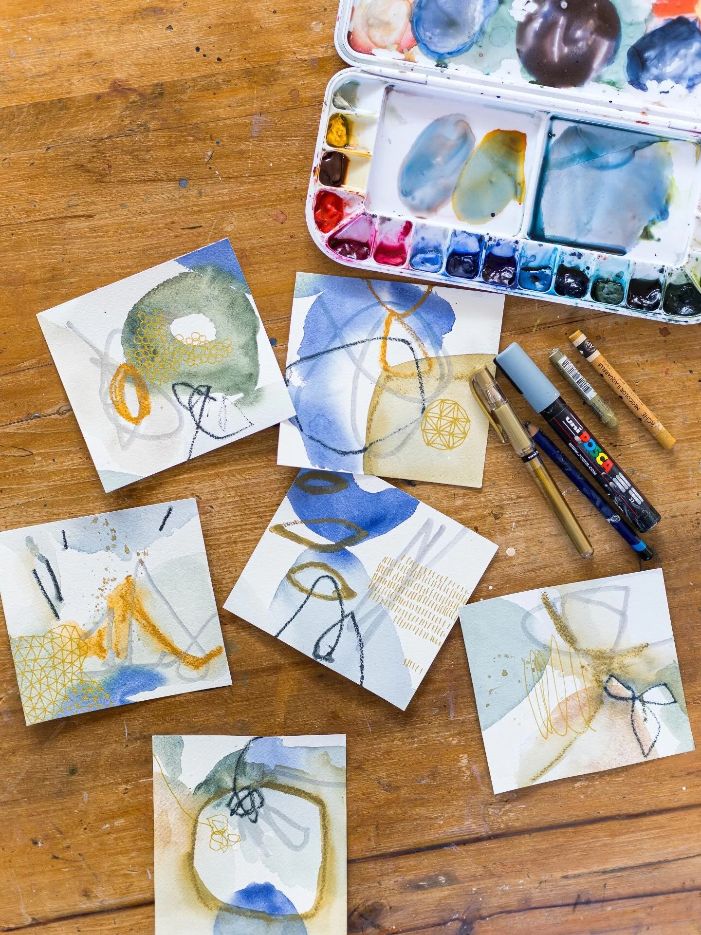 My teaching philosophy is all about starting simple and building confidence through doing. The aim is to get into a natural rhythm with your painting.
⠀⠀⠀⠀⠀⠀⠀⠀⠀
Because sometimes, the hardest part is just getting started.
⠀⠀⠀⠀⠀⠀⠀⠀⠀
This little exerci