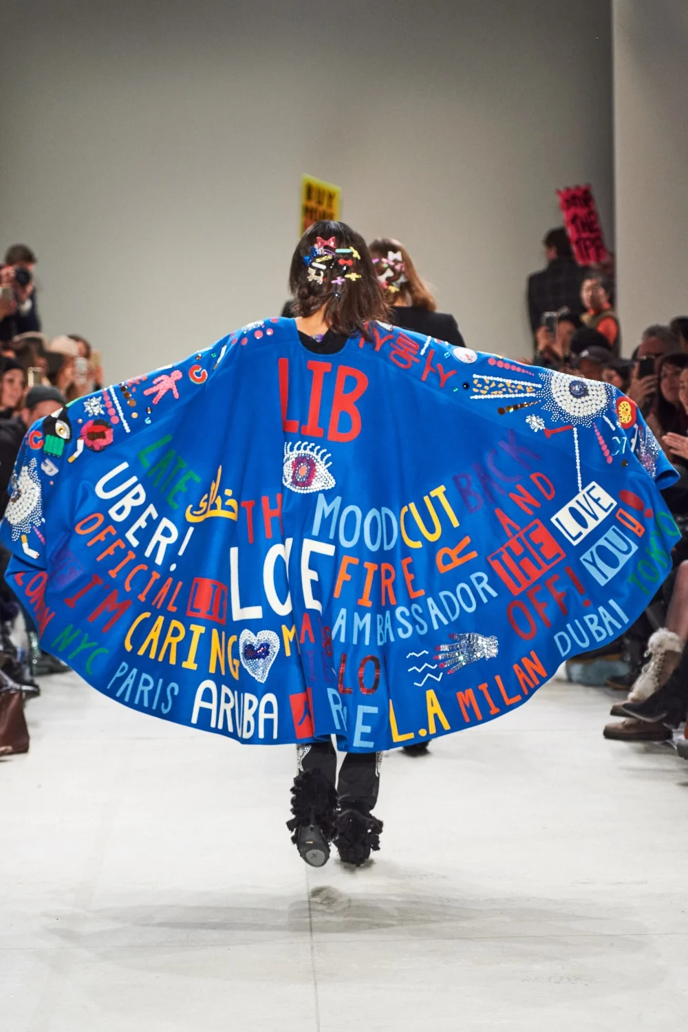 The magicians cape ! Libertine.