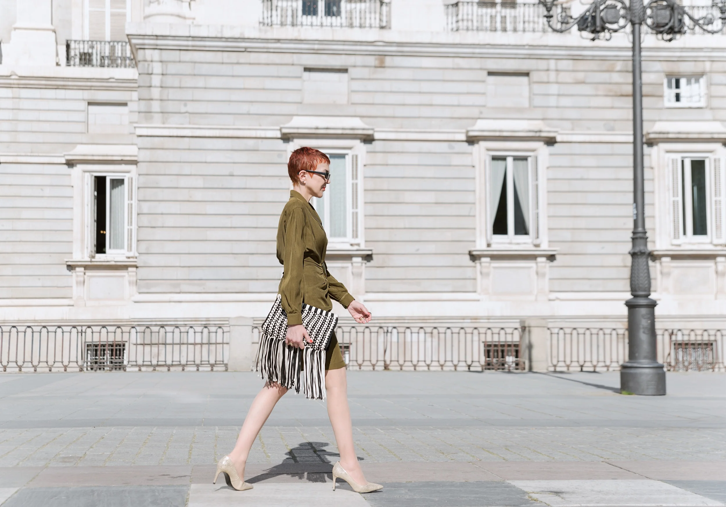 Power walking - The Thiery Mugler way !