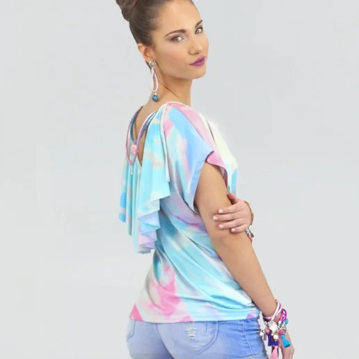 Collaboration with Roselinde accessories on her SS16 tops