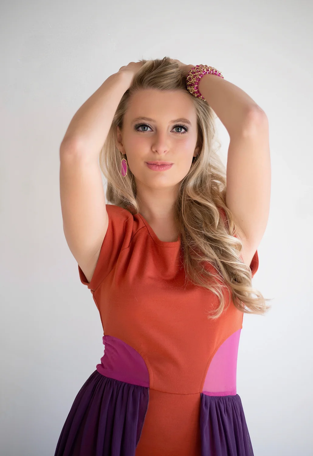 Macy-311aLOGOred-WEB.jpg