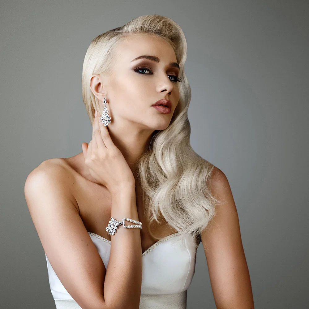 alana drop earrings.jpg