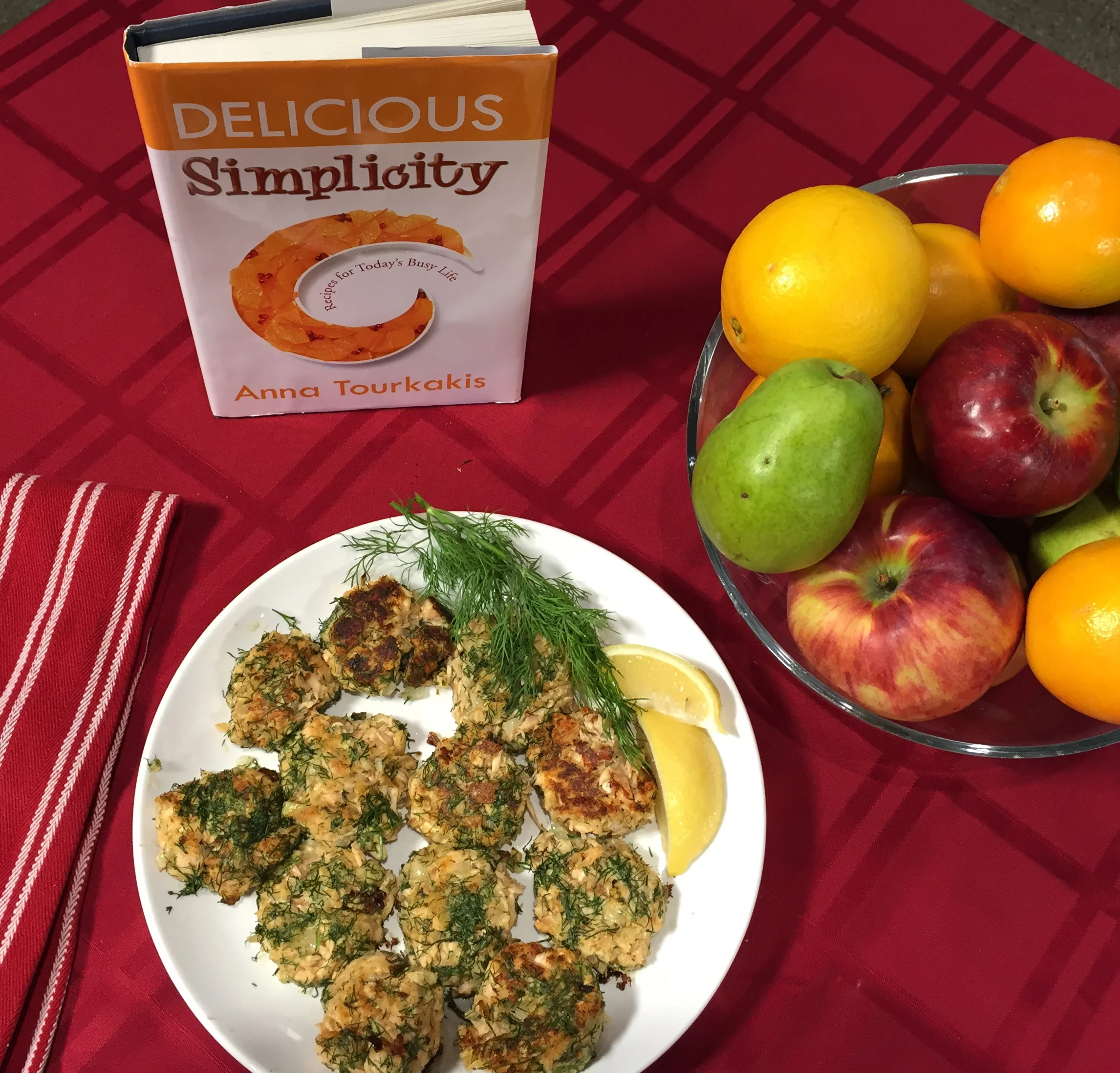 Dill Coated Salmon Mini Cakes