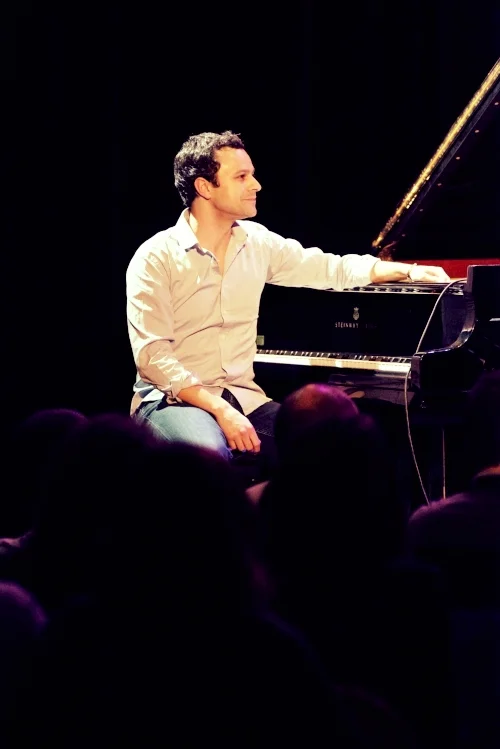 Live au Magic Mirrors, Istres