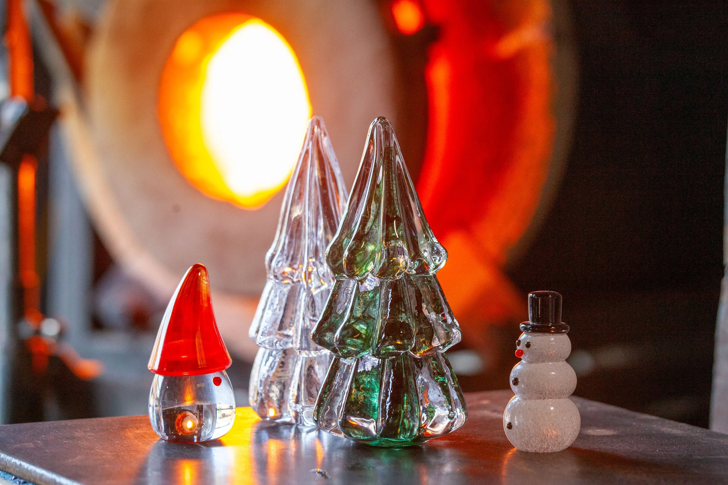 The AO Glass Holiday Shop  + Free Engraving Event!