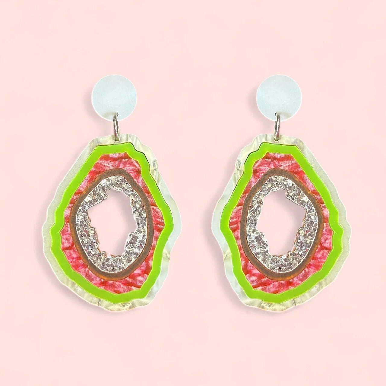 LARGE GEODES (I) ONE OFF PAIR