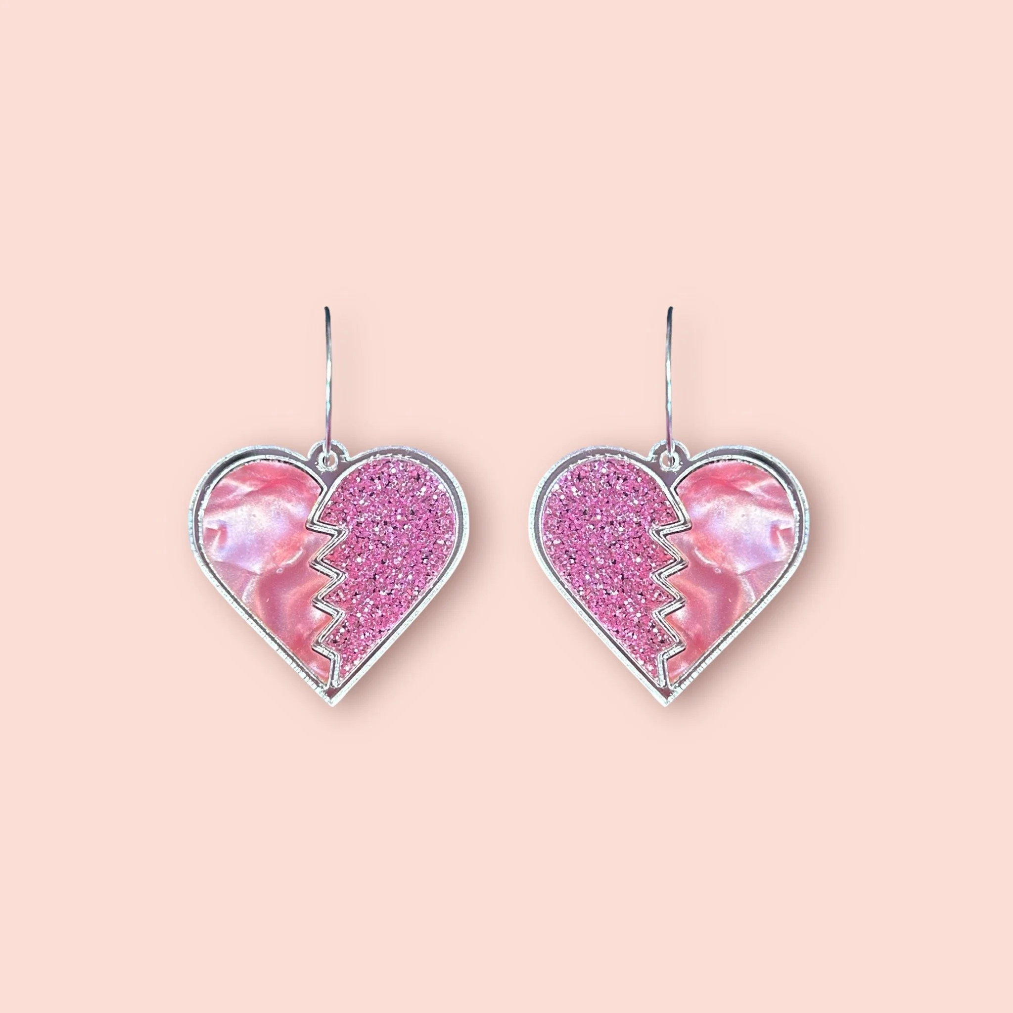 MEDIUM HEART BREAKER HOOPS (G)