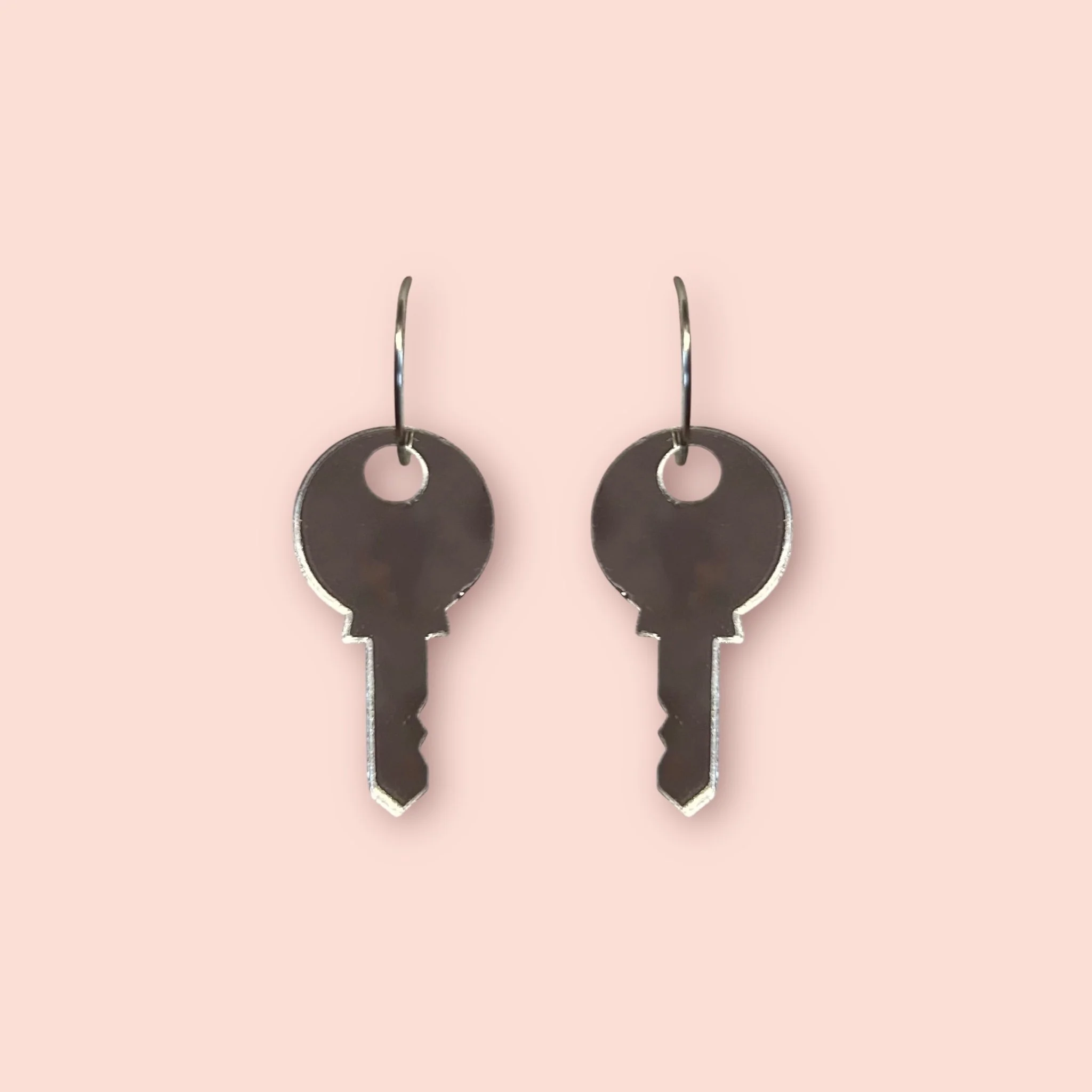 MINI MIRROR KEY HOOPS SILVER