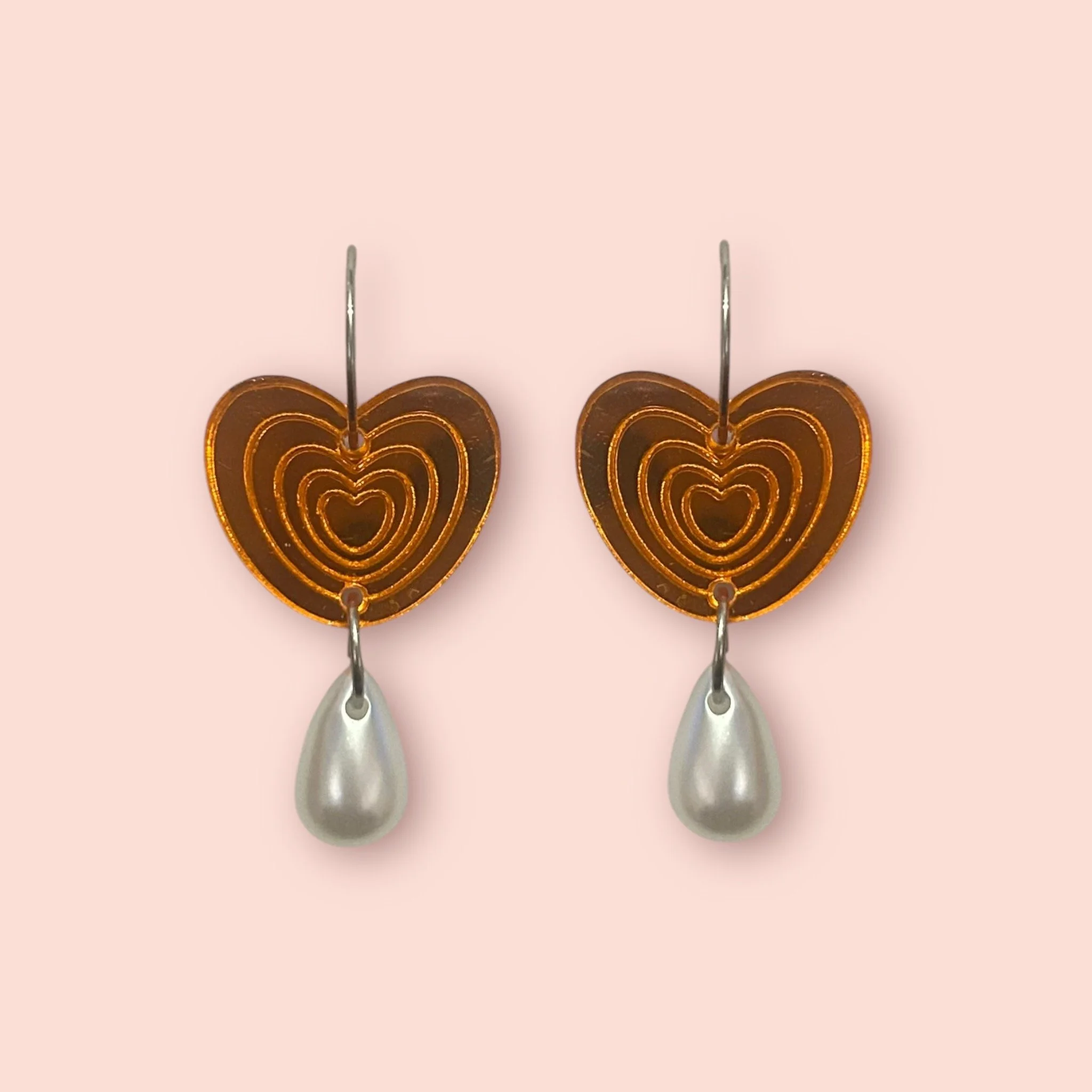 SMALL ORANGE MIRROR HEART PEARL DROPS