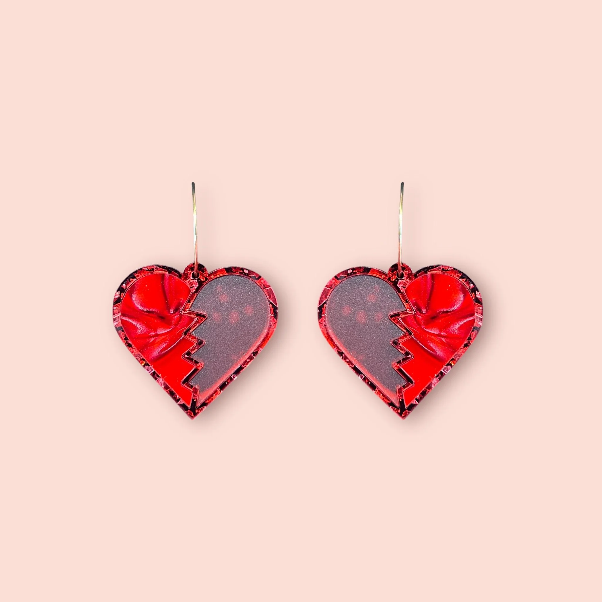 MEDIUM HEART BREAKER HOOPS (C)